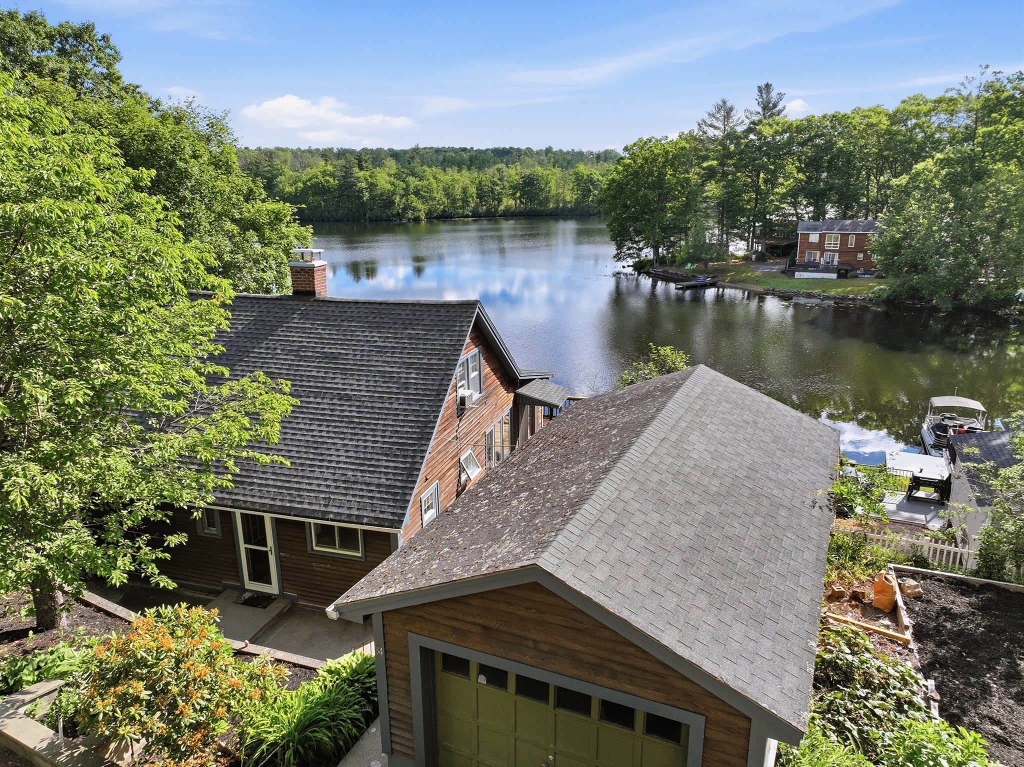 34 Lake Sargent Dr, Leicester, MA 01524 - Image 2