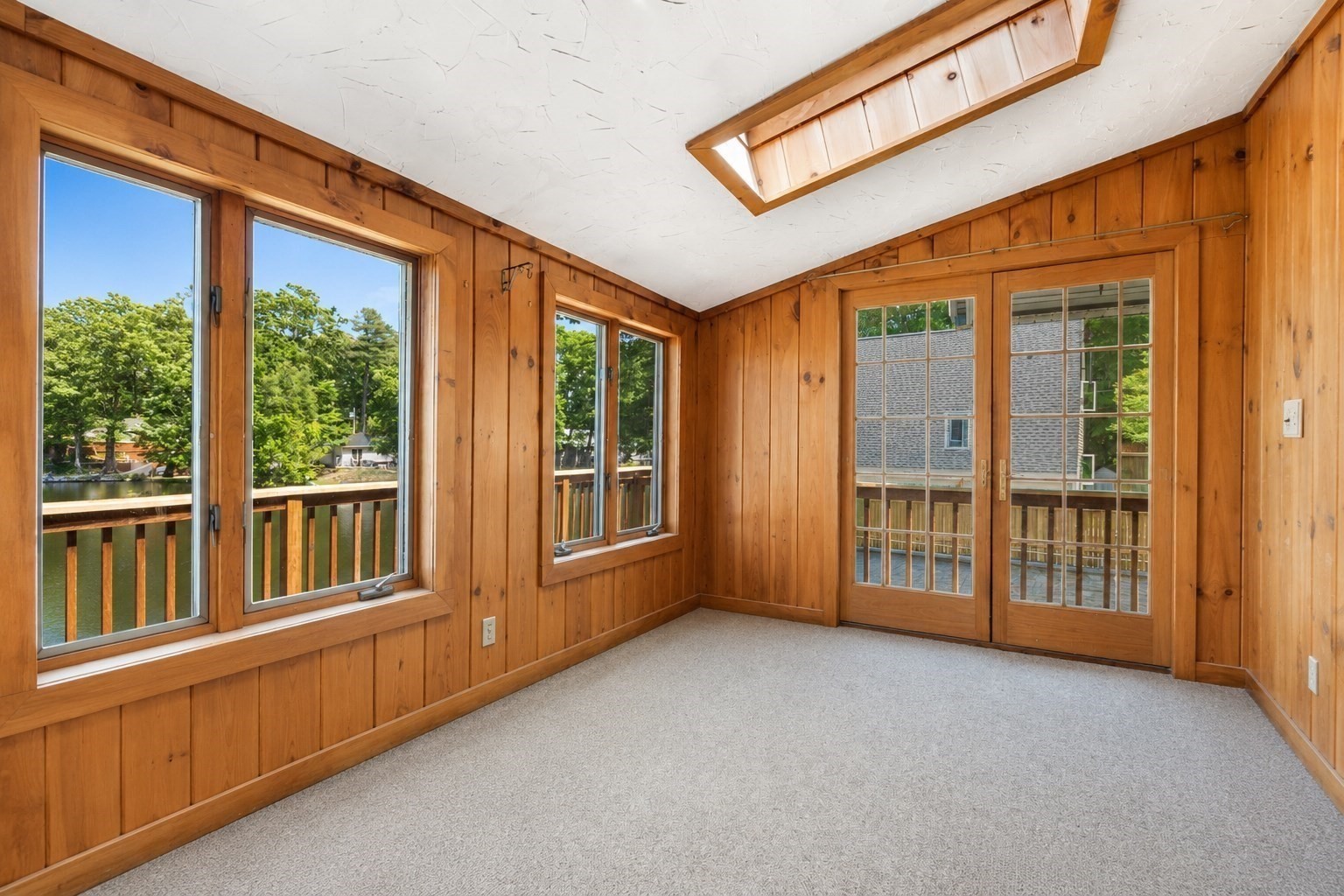 34 Lake Sargent Dr, Leicester, MA 01524 - Image 14