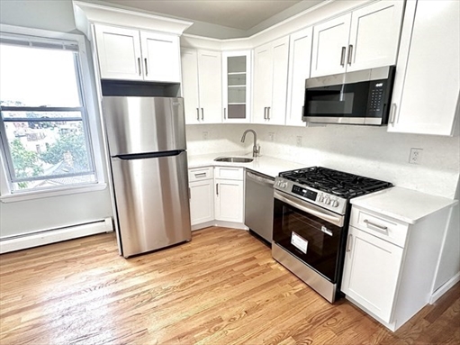 5 Buckley Avenue, Apt 3