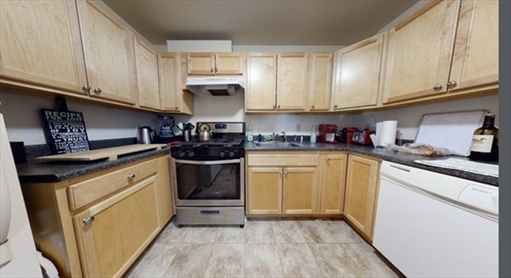 18 Juniper St, Apt 49