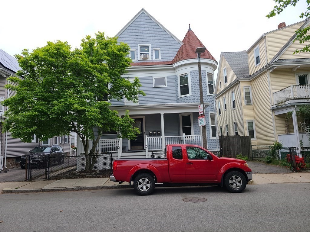 10 Auckland Street, Dorchester, Boston, MA 02125