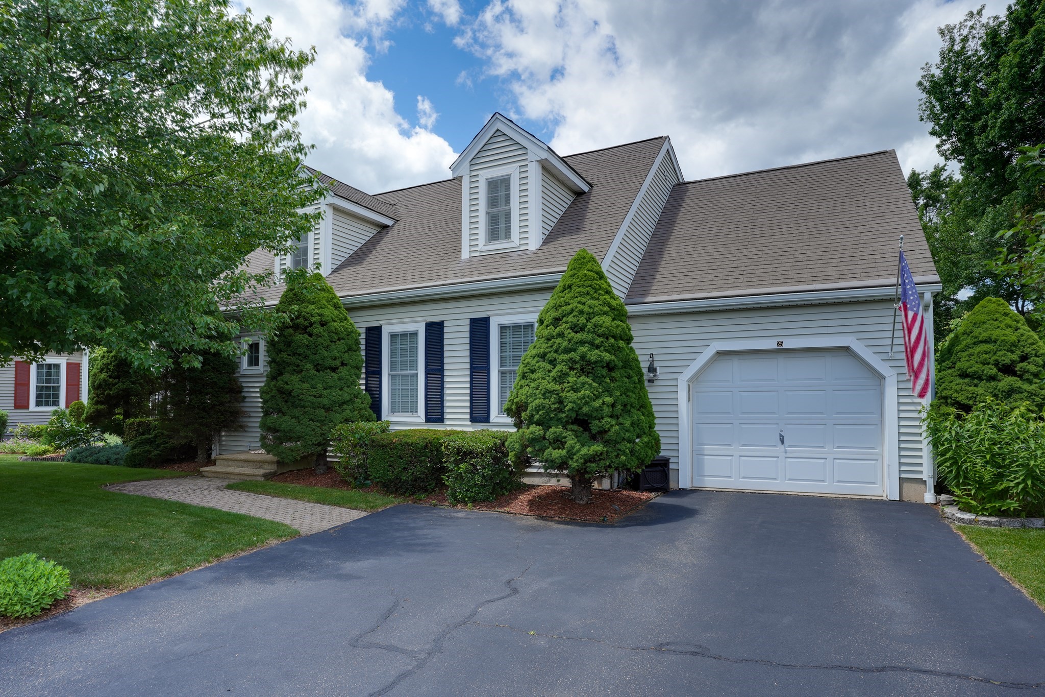 25 Intervale Farm Ln, Northborough, MA 01532