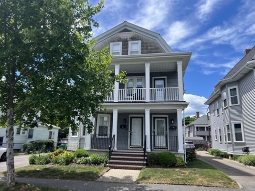 29 Woodrow Ave, Apt 1