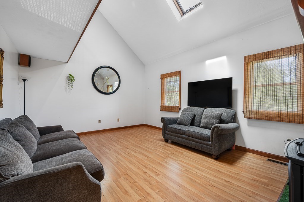 6 Marlboro Dr, Leicester, MA 01524 - Image 4