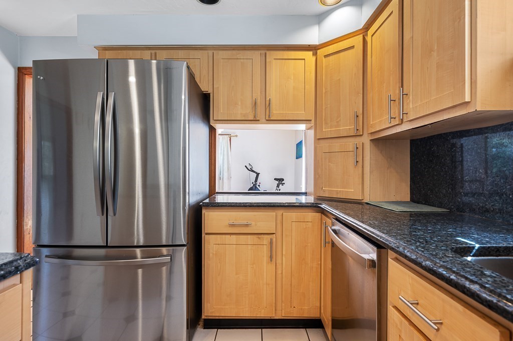 6 Marlboro Dr, Leicester, MA 01524 - Image 9