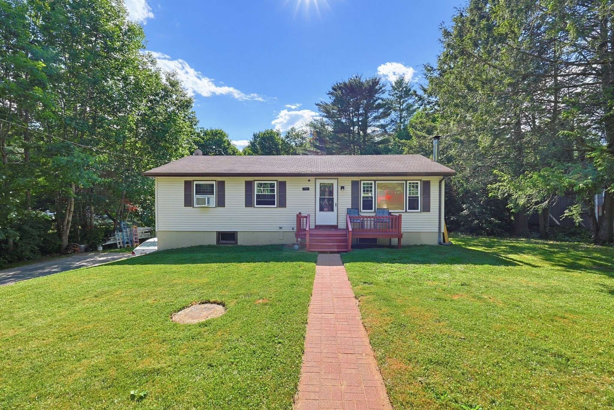 6 Woodland Dr, Wales, MA 01081