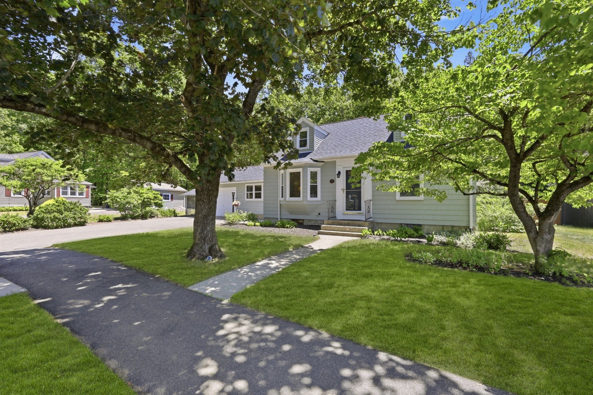 32 Cornell St, South Hadley, MA 01075