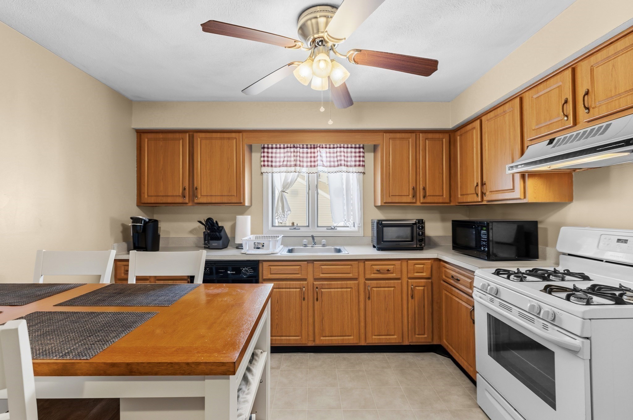 50 Clark St Unit 22, Fall River, MA 02720 - Image 5