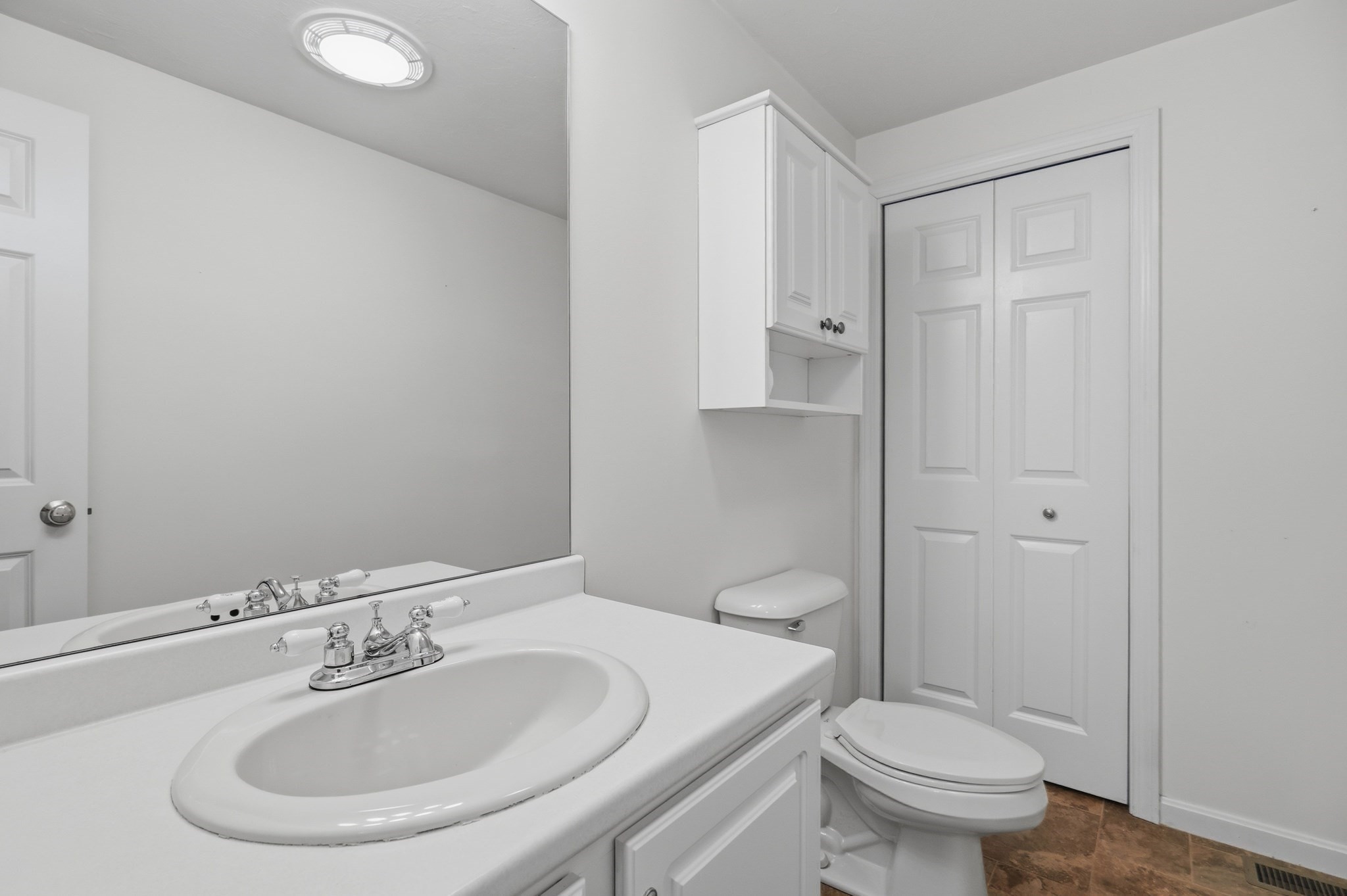 34 Saw Mill Pond Rd Unit 34, Fitchburg, MA 01420 - Image 14