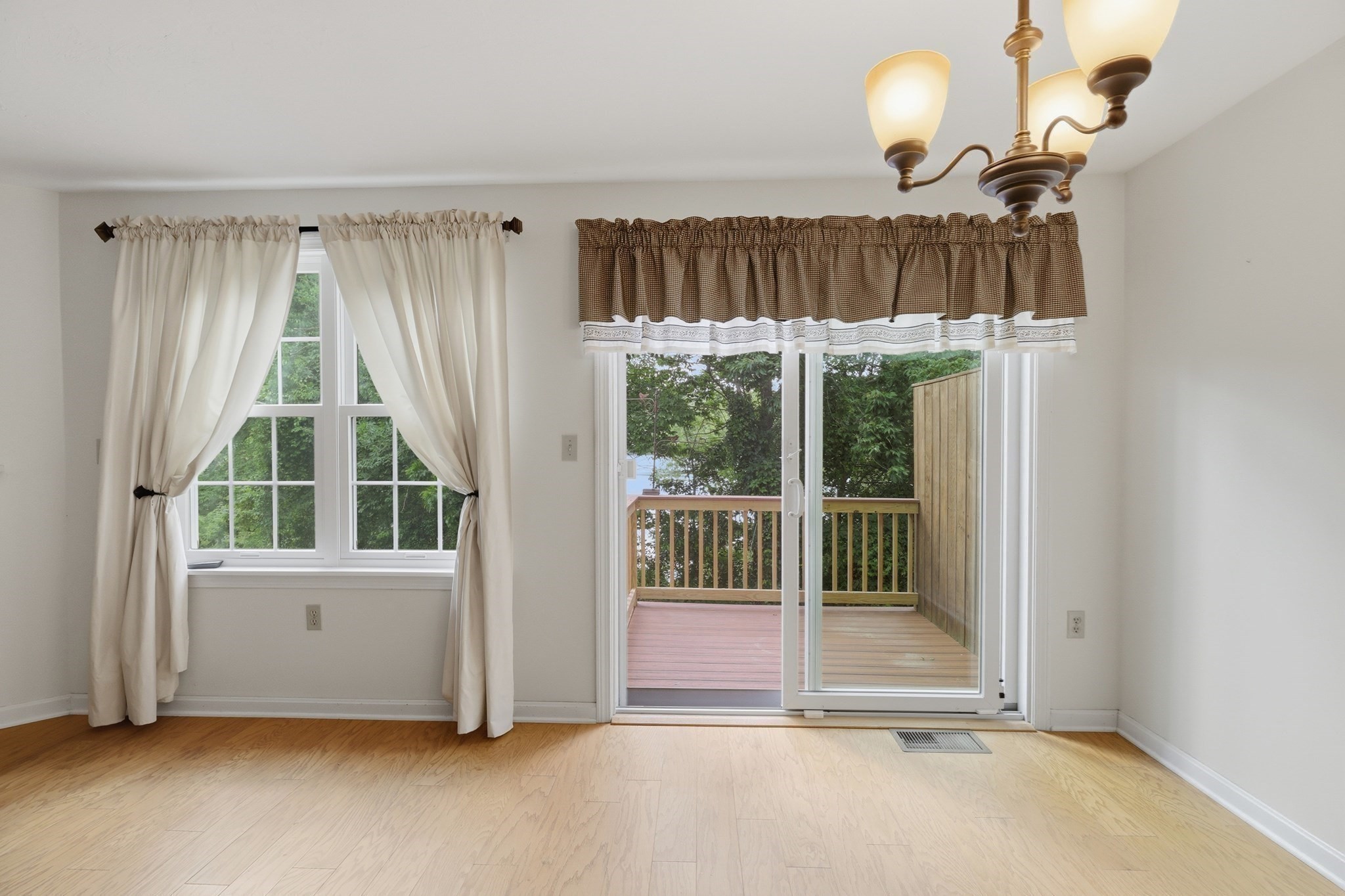 34 Saw Mill Pond Rd Unit 34, Fitchburg, MA 01420 - Image 10