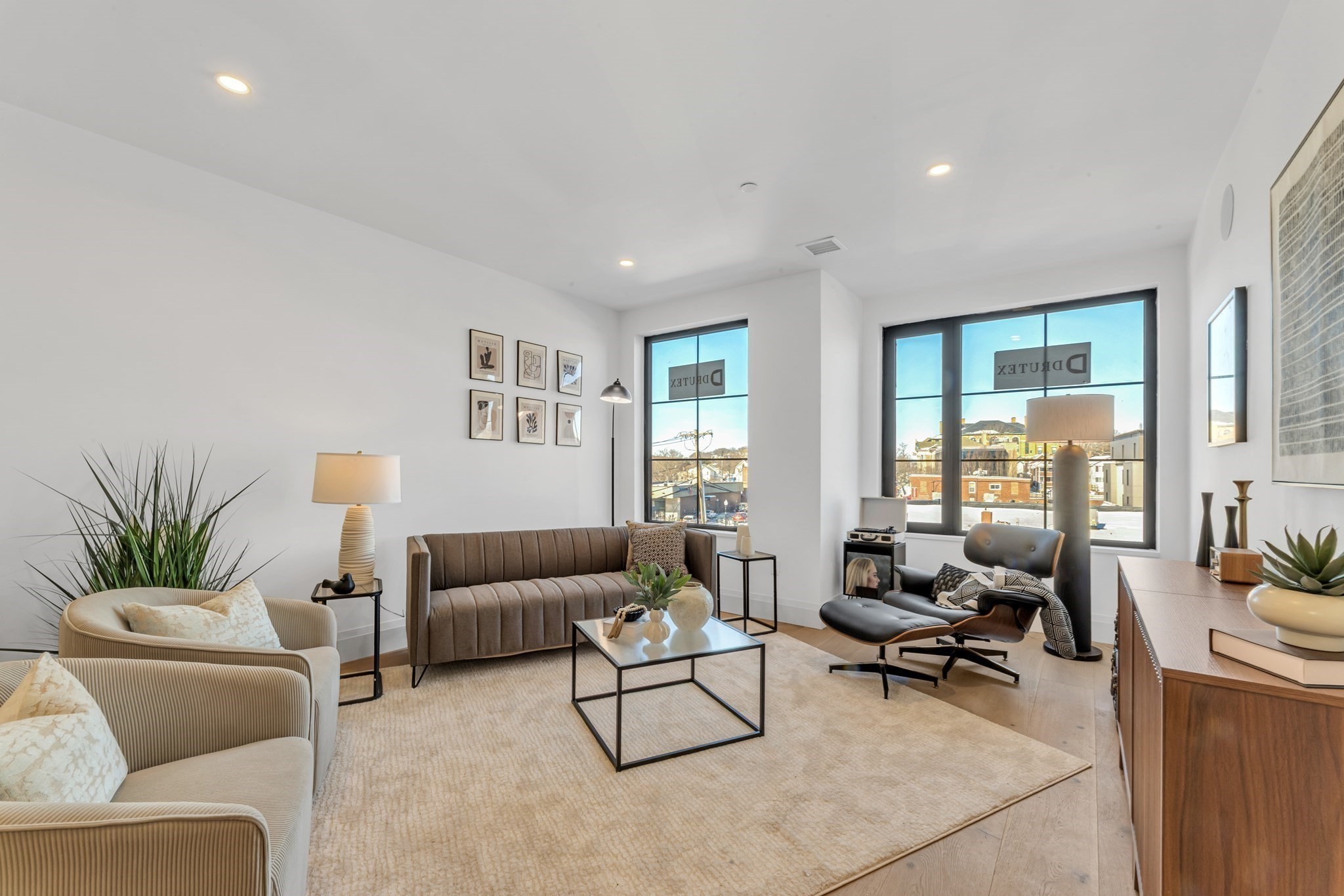 34 Oak Street Unit 103, Hyde Park, Boston, MA 02136