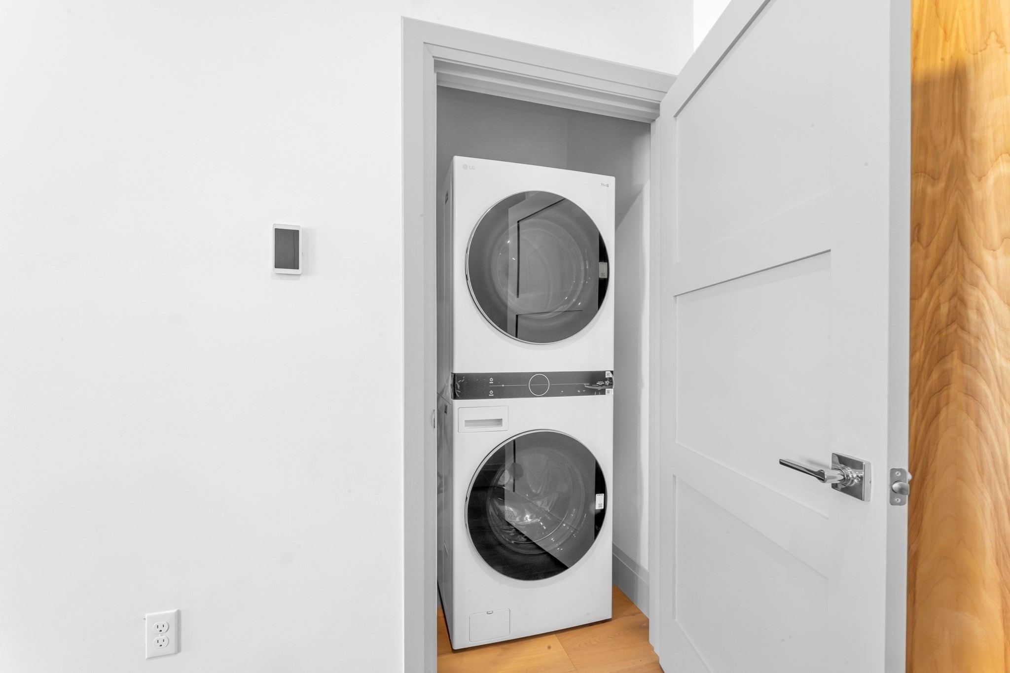 34 Oak Street Unit 103, Hyde Park, Boston, MA 02136 - Image 17