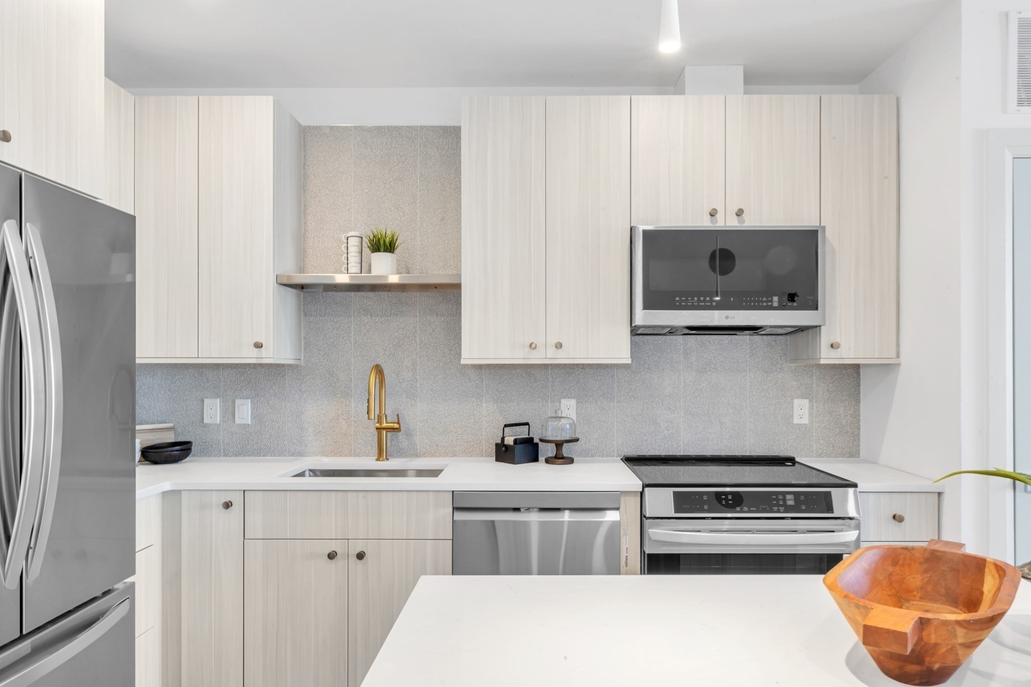 34 Oak Street Unit 103, Hyde Park, Boston, MA 02136 - Image 8