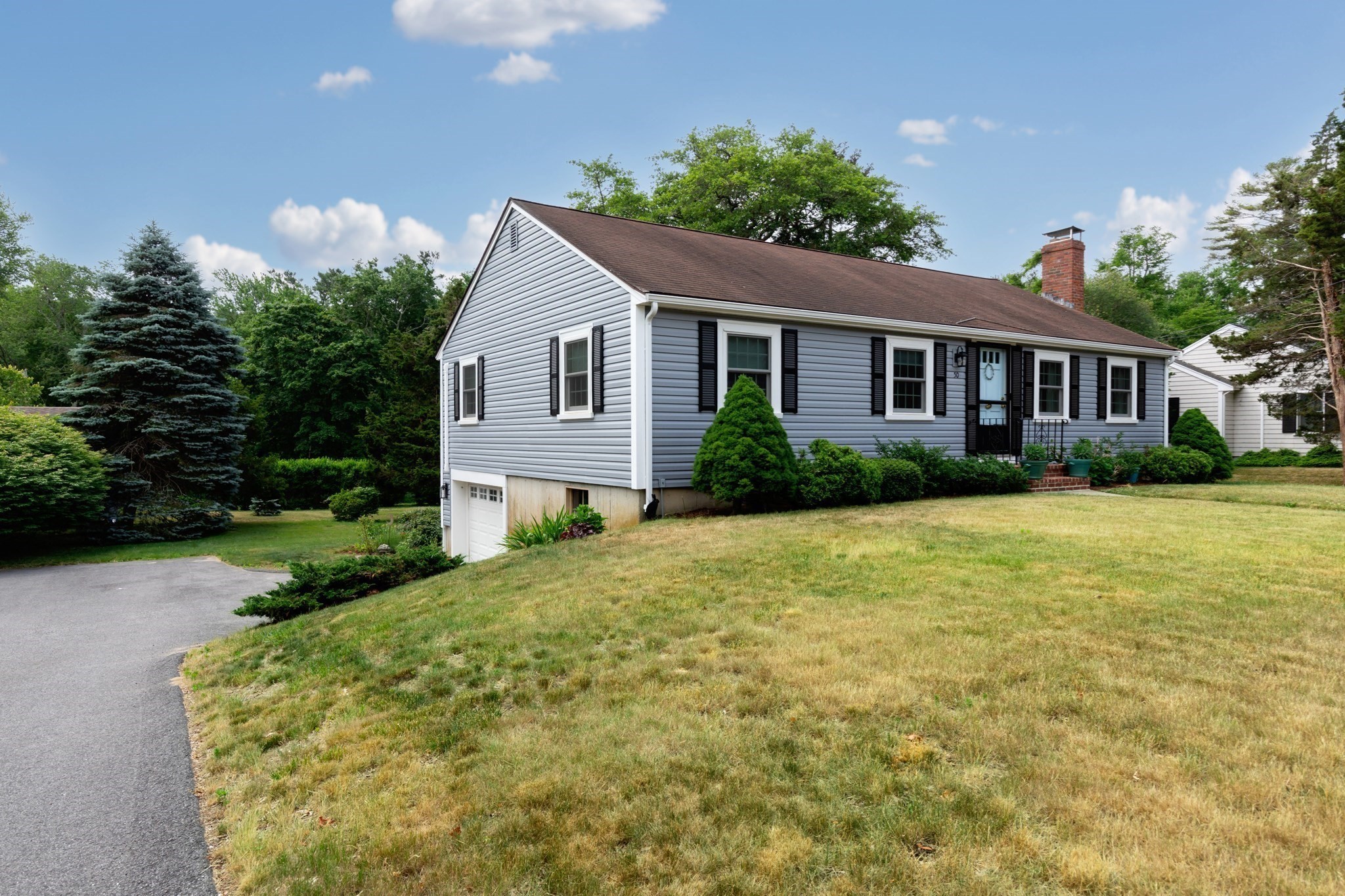 50 Forest Ave Ext, Plymouth, MA 02360