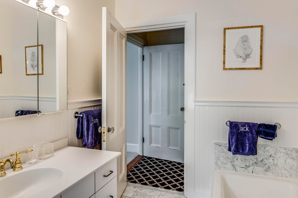 802 Hale Street, Beverly, MA Image 39