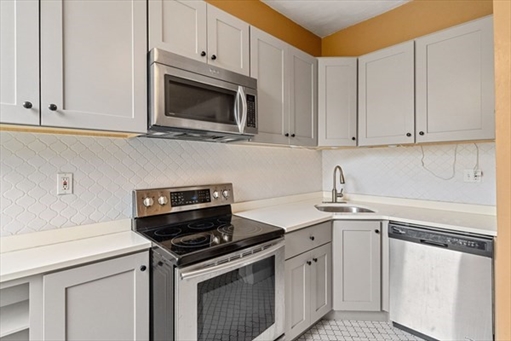 259 Beacon Street, Apt 32