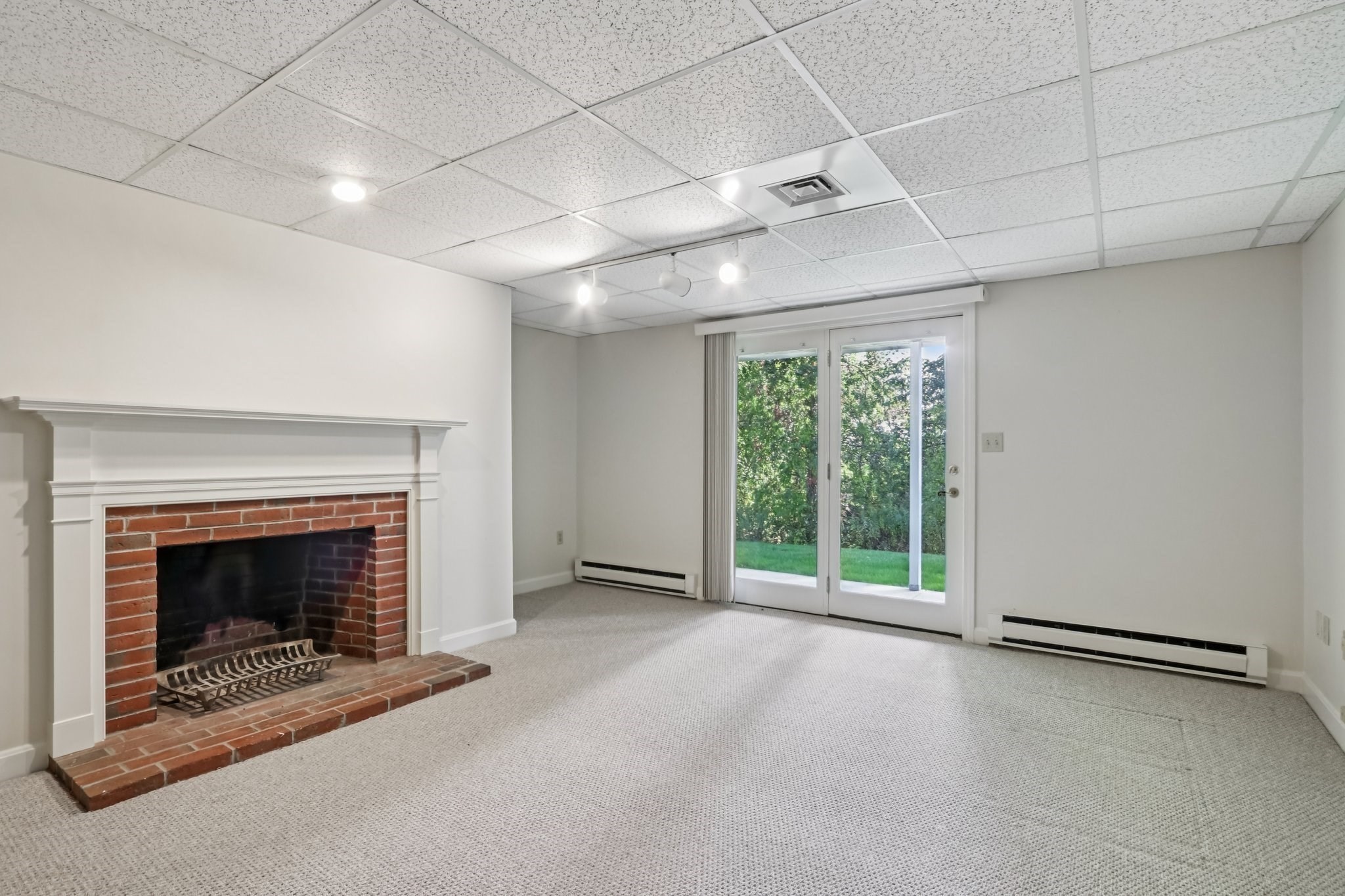 35 Mitchell Grant Way Unit 35, Bedford, MA 01730 - Image 28