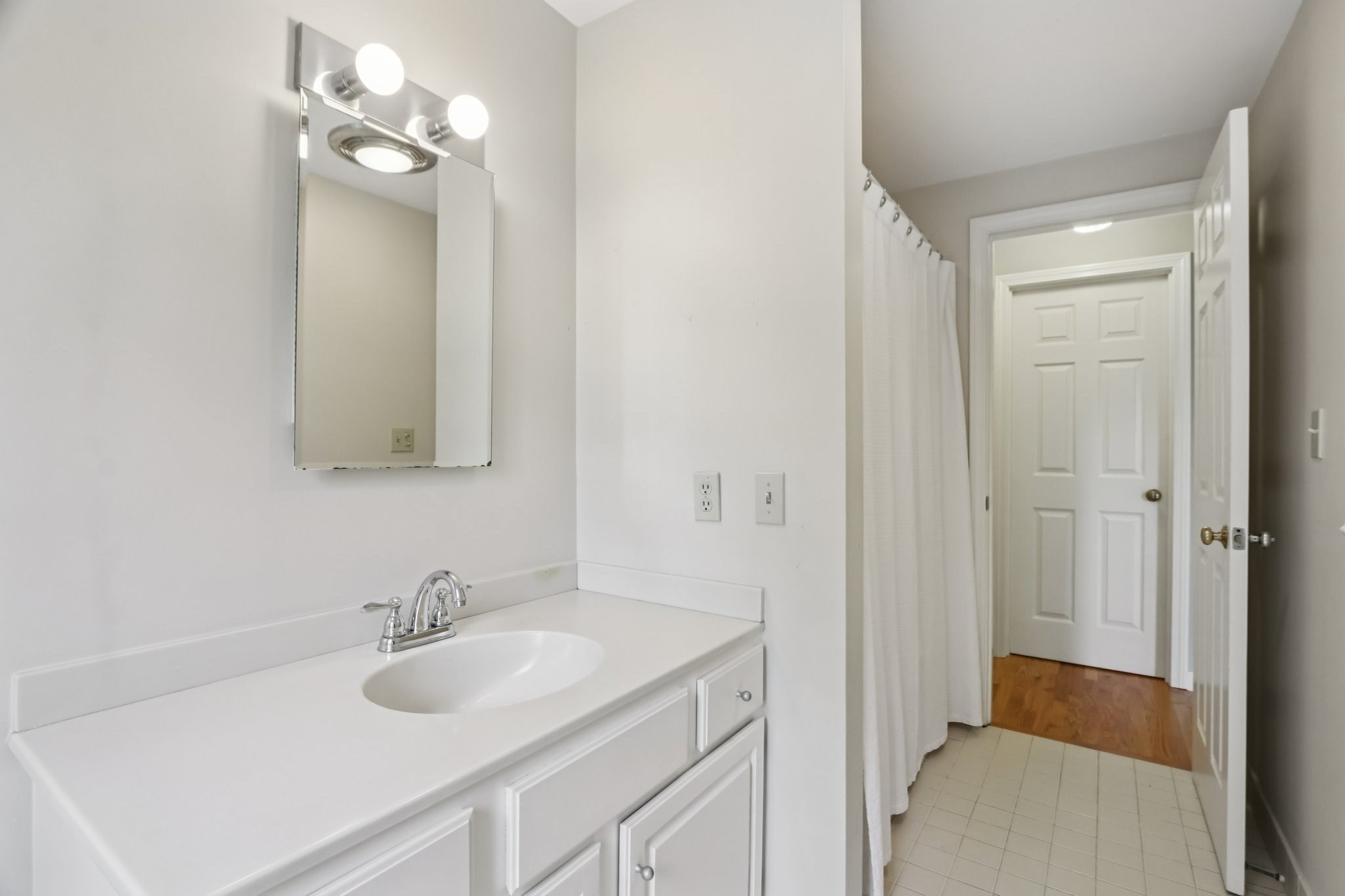 35 Mitchell Grant Way Unit 35, Bedford, MA 01730 - Image 30