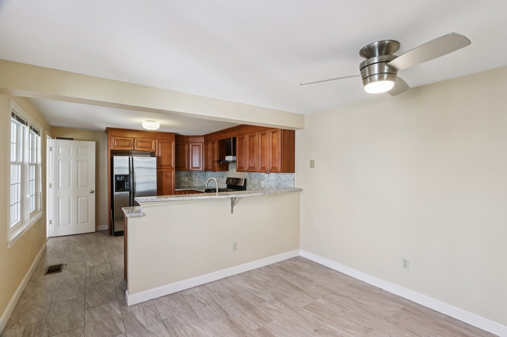 35 Mitchell Grant Way Unit 35, Bedford, MA 01730 - Image 6