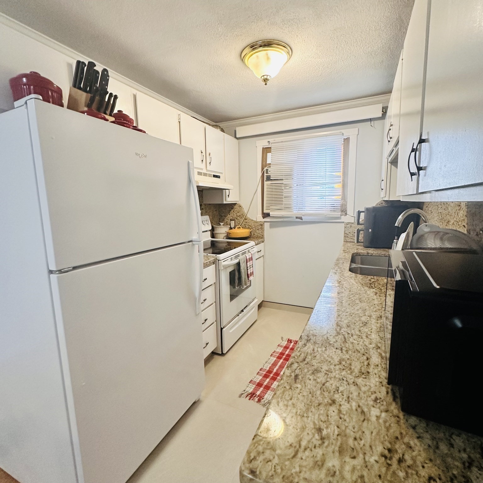 520 High St Unit 7, Clinton, MA 01510 - Image 14