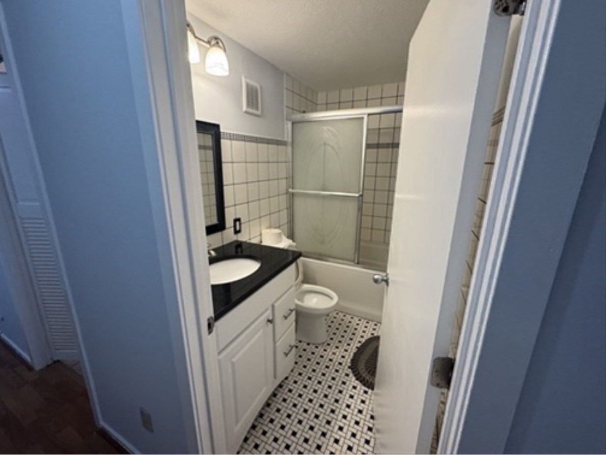 520 High St Unit 7, Clinton, MA 01510 - Image 25