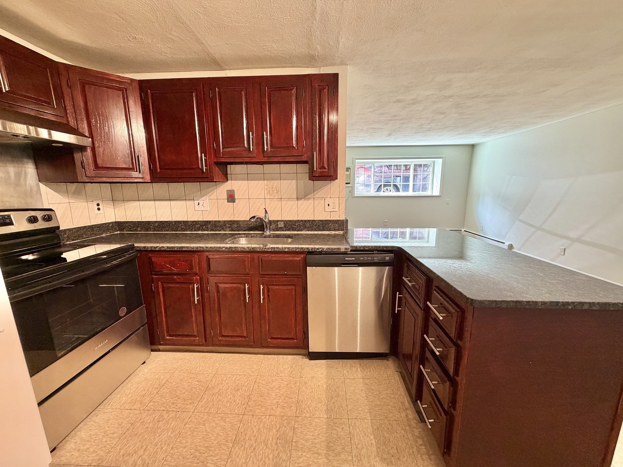 15 Staples Ave Unit 18, Everett, MA 02149 - Image 2