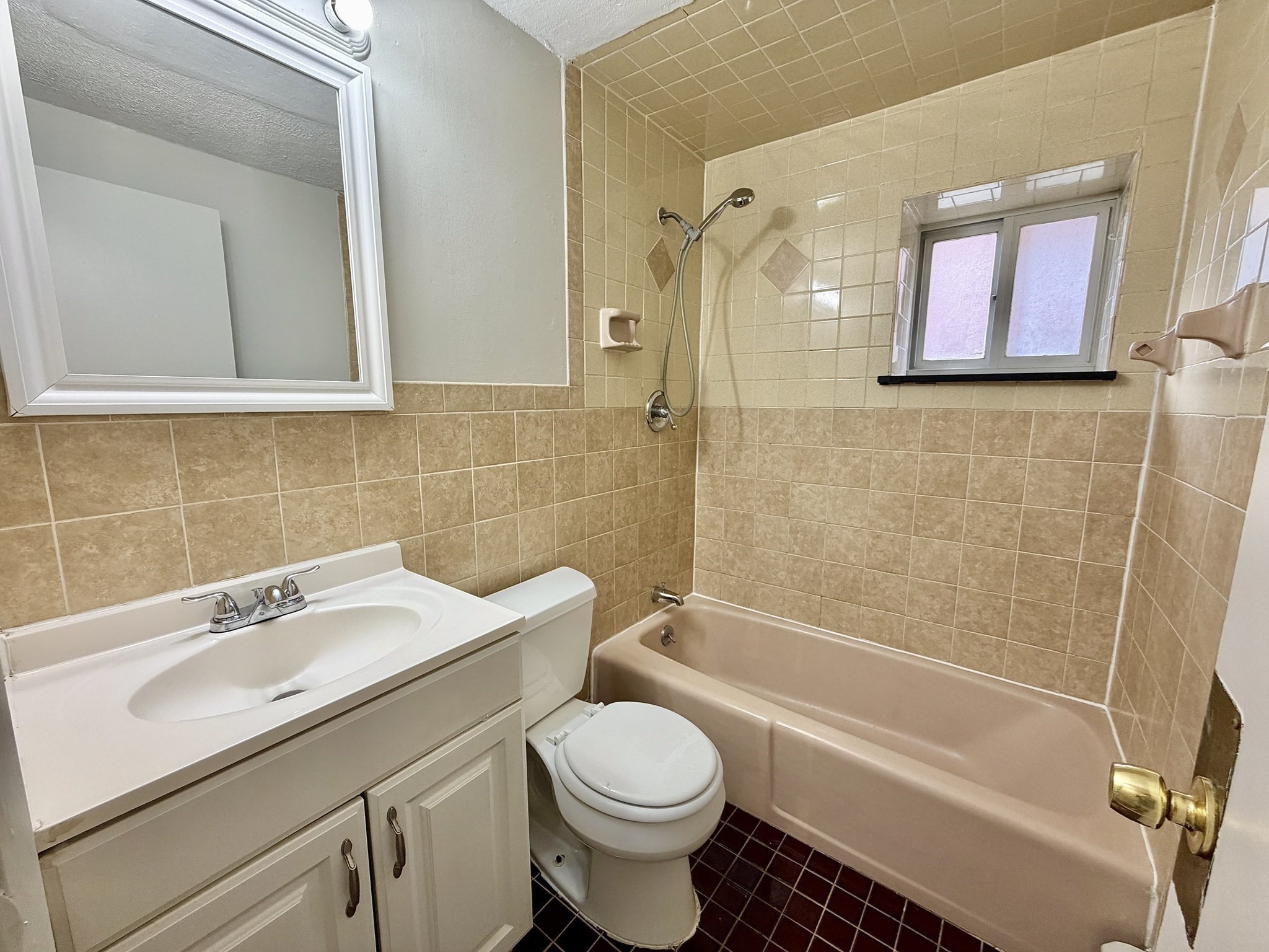 15 Staples Ave Unit 18, Everett, MA 02149 - Image 8