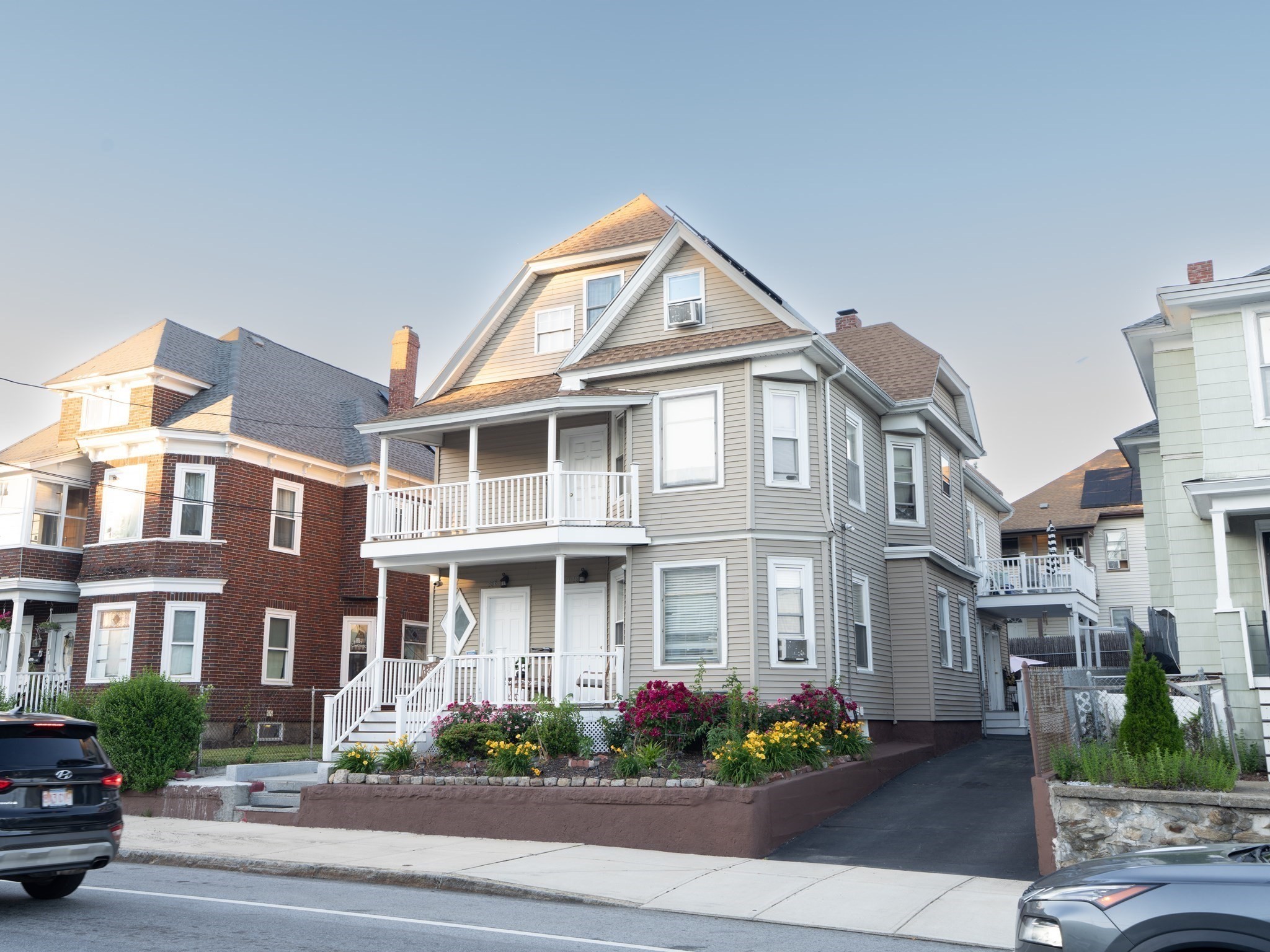 396 S Broadway, Lawrence, MA 01843