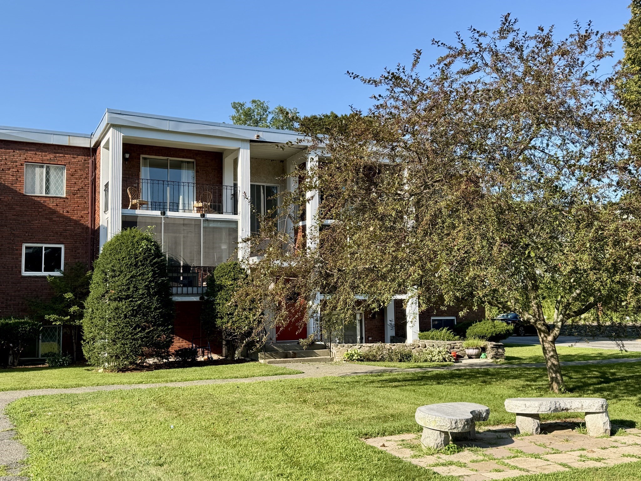 144 West St Unit 25, Leominster, MA 01453