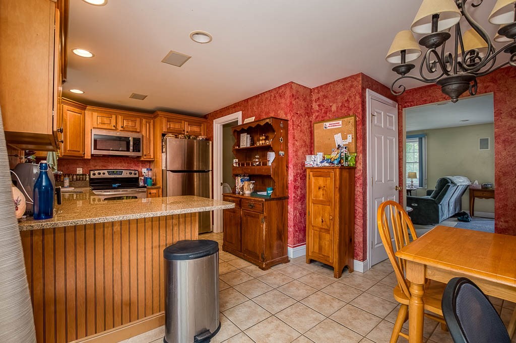 289 Chace Street Unit B, Clinton, MA 01510 - Image 7