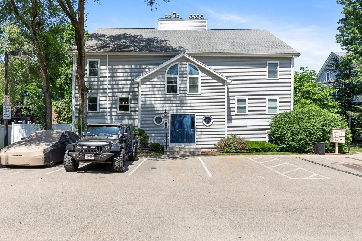 45 Harrison St Unit B, Roslindale, Boston, MA 02131