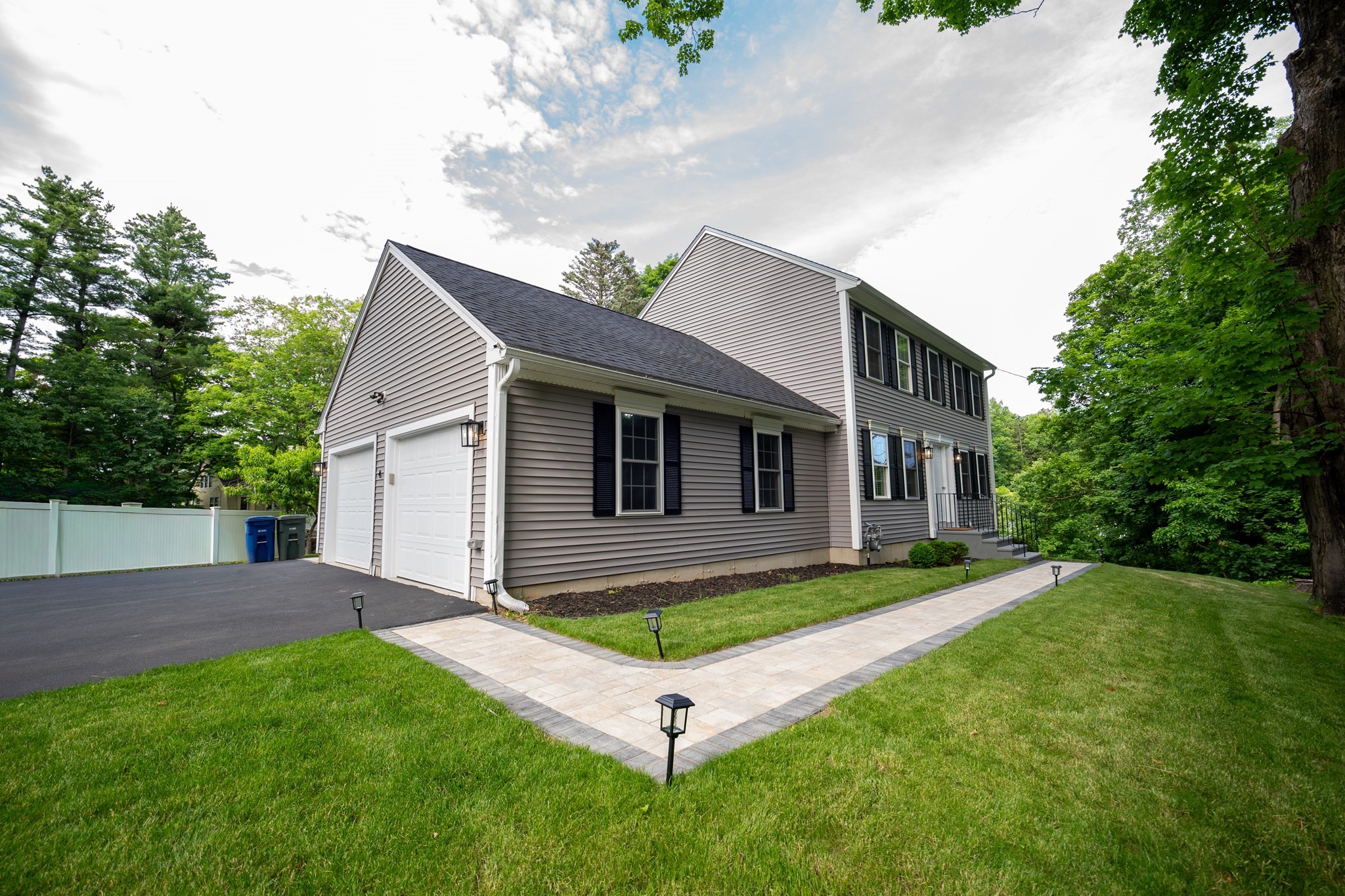 4 Wilder Rd, Leominster, MA 01453