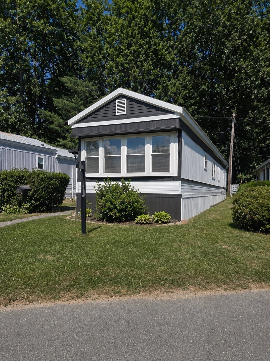 2 Ethel Ave, Marlborough, MA 01752