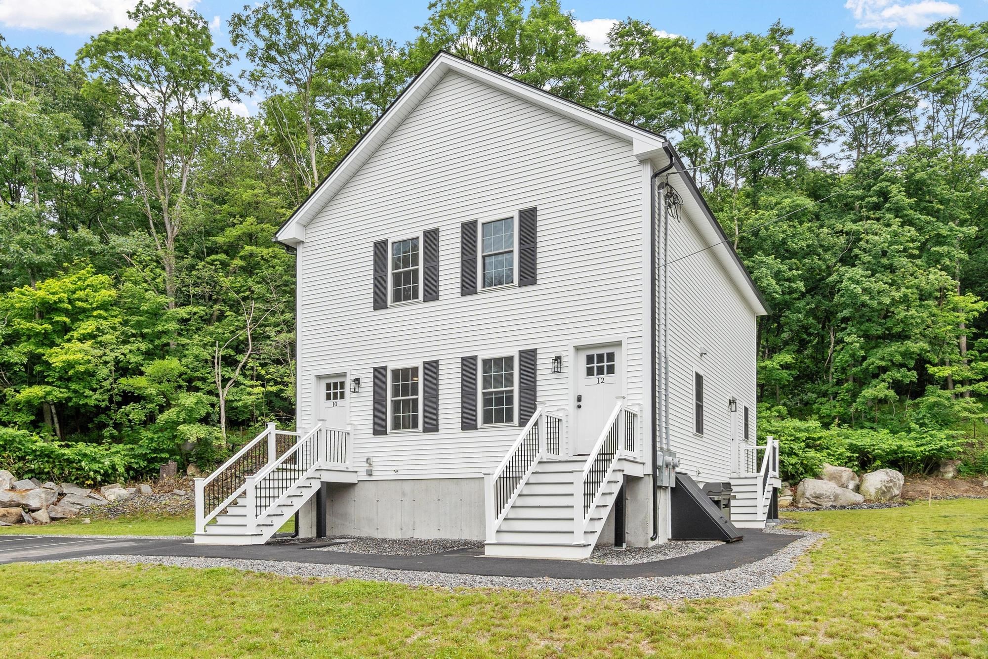 10 King St, Fitchburg, MA 01420