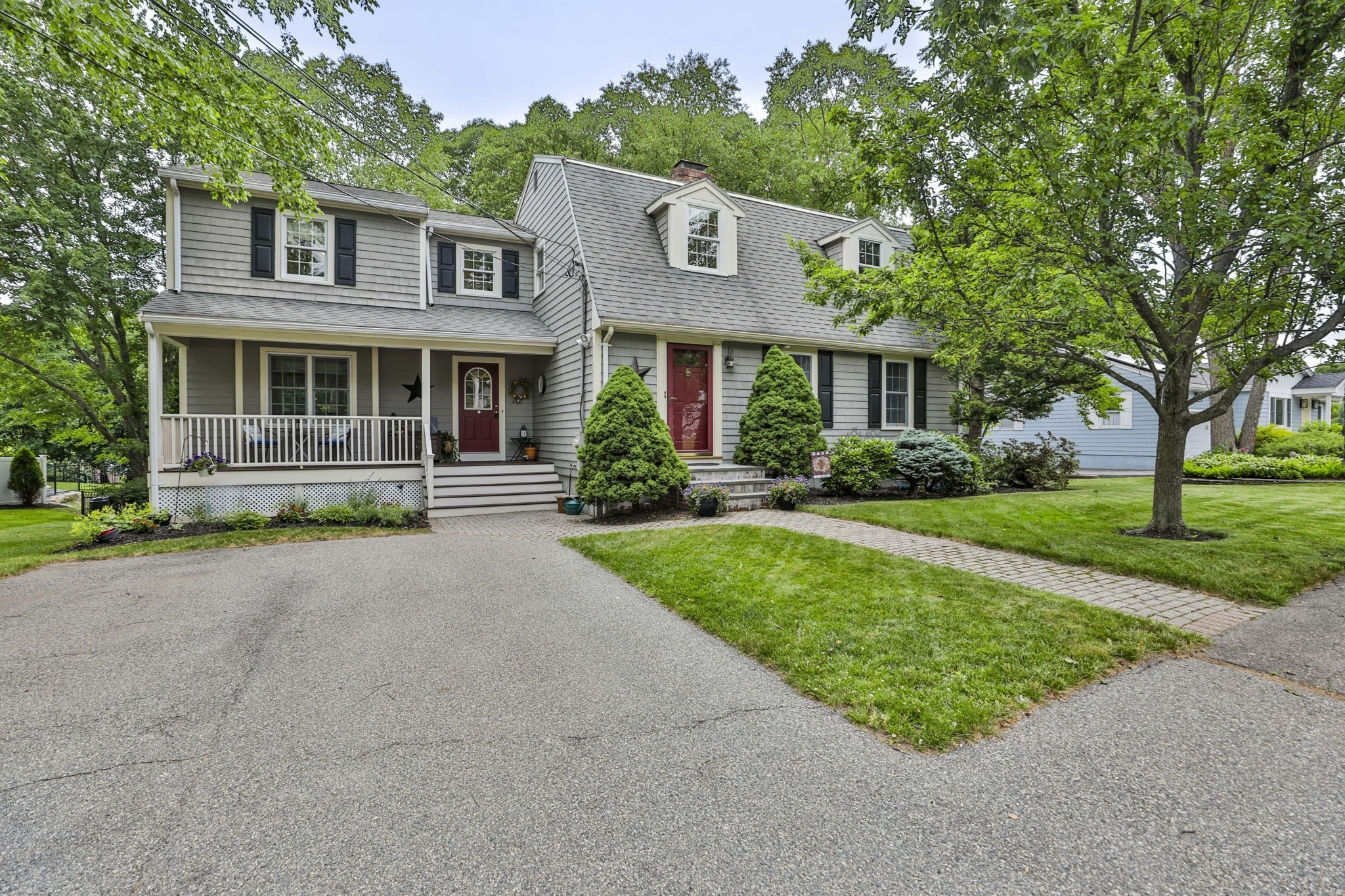 33 Reynolds Rd, Wakefield, MA 01880