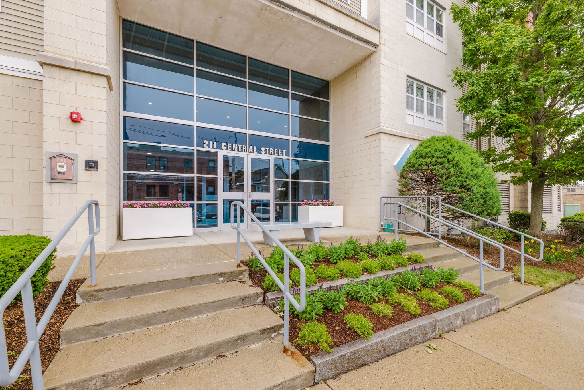 211 Central St Unit A111, Norwood, MA 02062