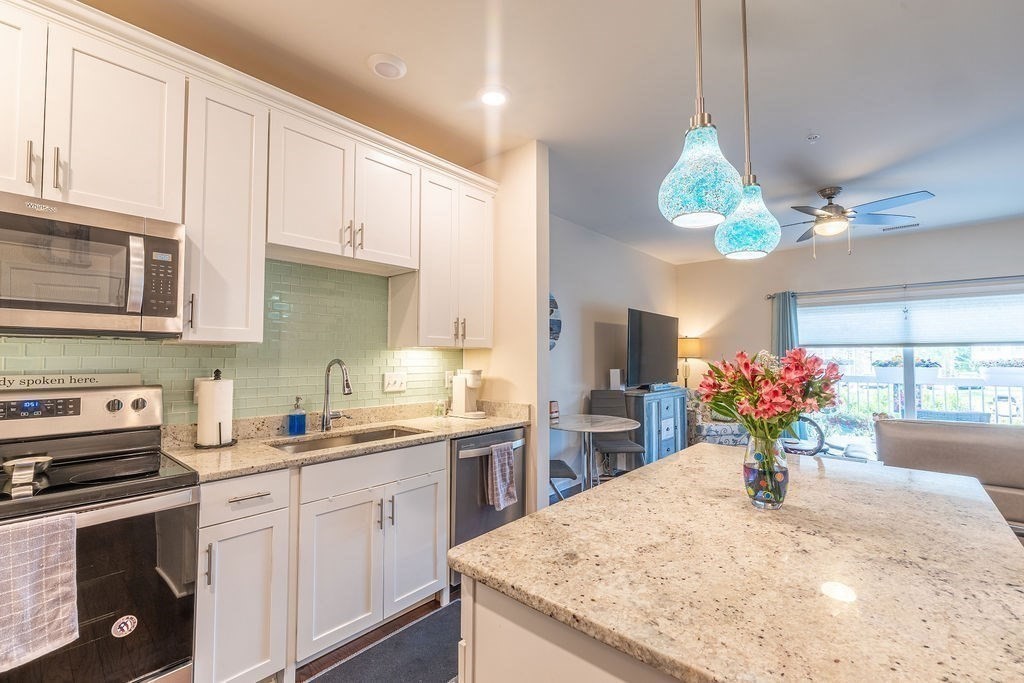 230 Martins Landing Unit 102, North Reading, MA 01864 - Image 6