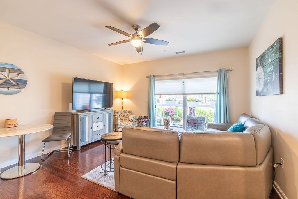 230 Martins Landing Unit 102, North Reading, MA 01864 - Image 8