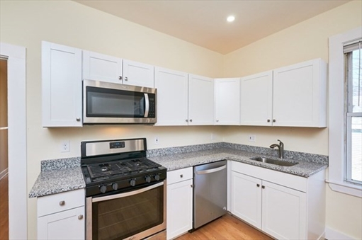 19 Clark Street, Apt 3