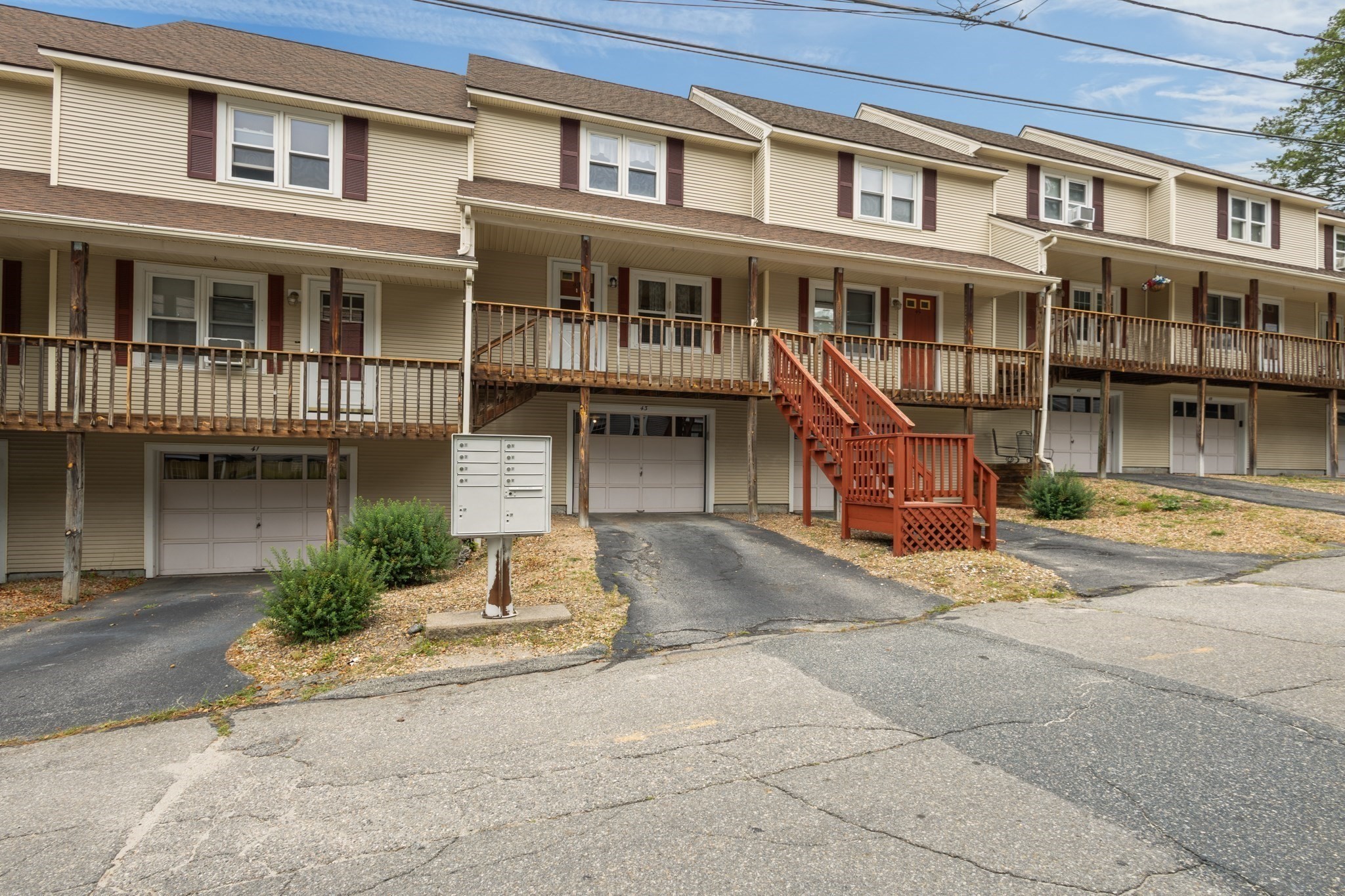 43 High St Unit 43, Northbridge, MA 01588