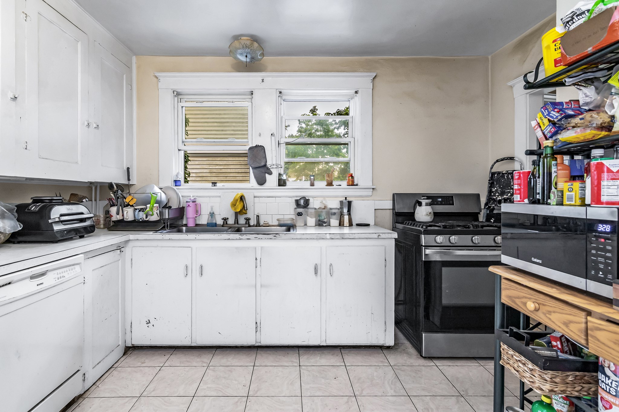 65 Phillips Ave, Lynn, MA 01902 - Image 8