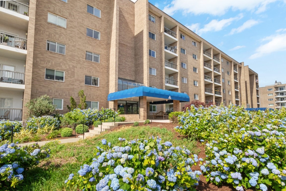 54 Broad Reach Unit 105, Weymouth, MA 02191
