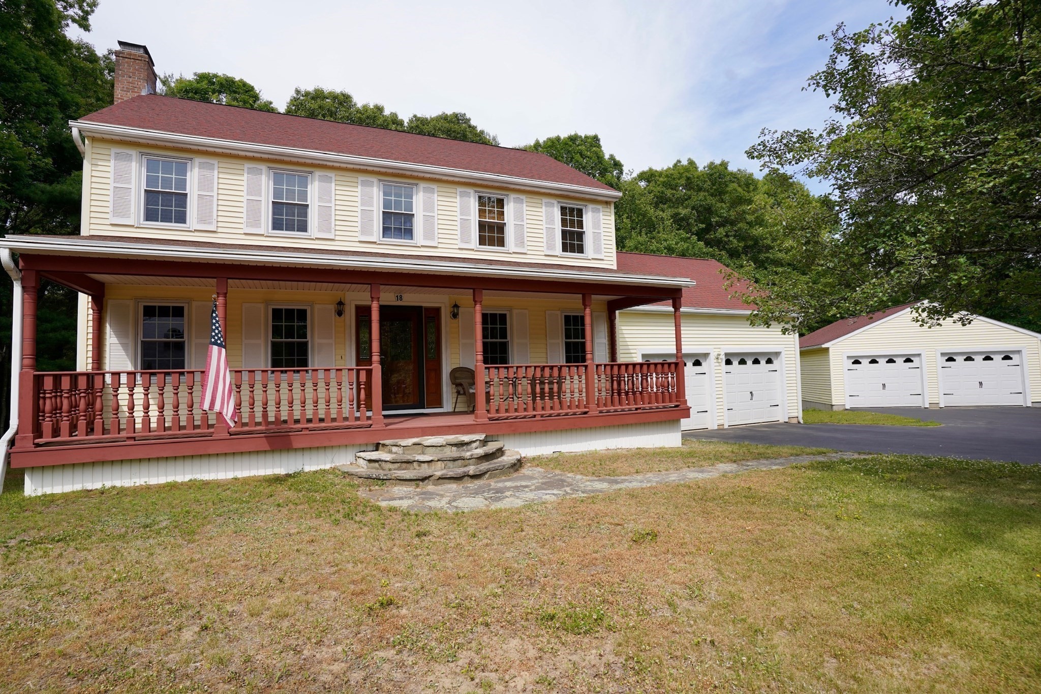 18 Brookside Dr, Douglas, MA 01516