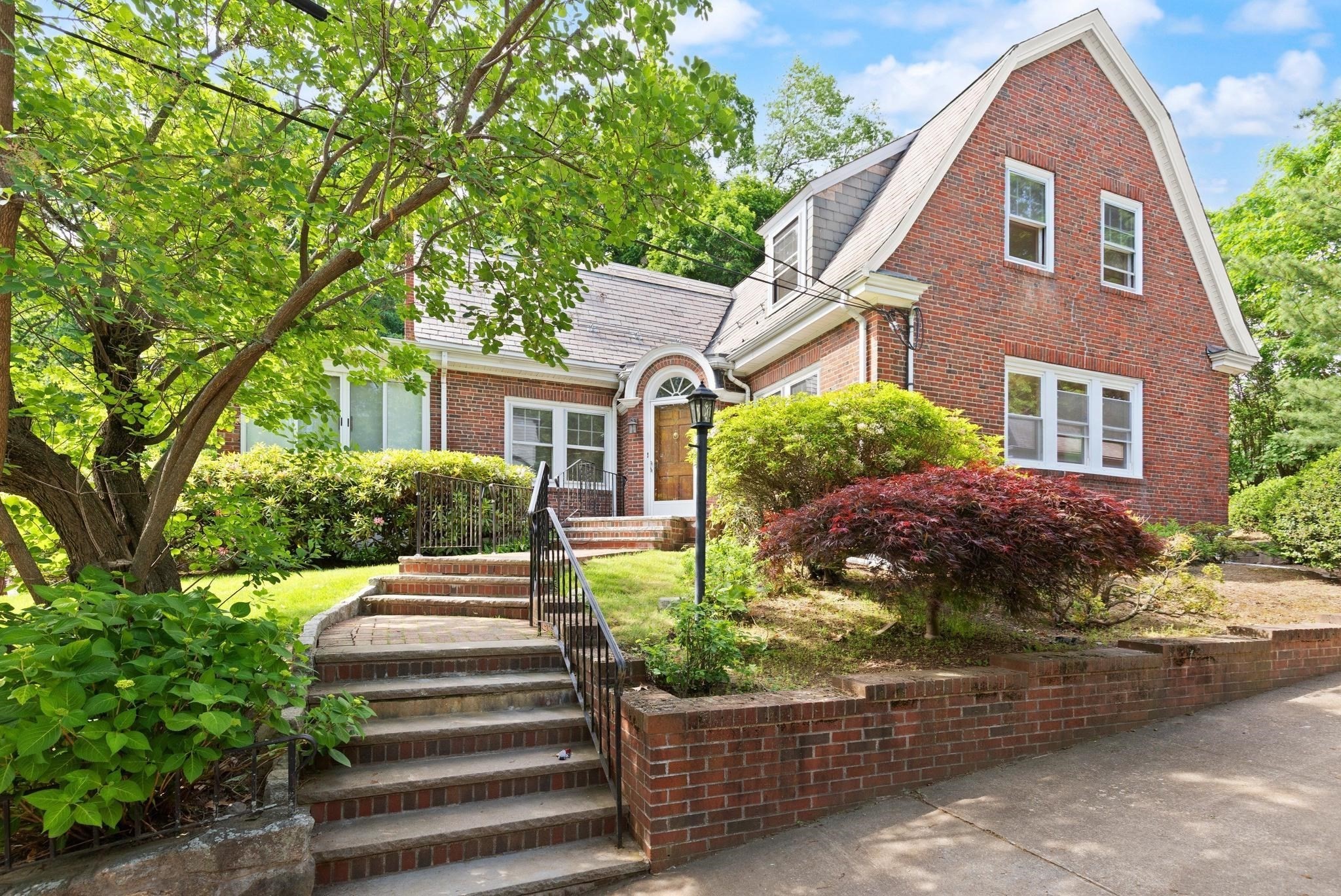 35 Arden Road, Watertown, MA 02472