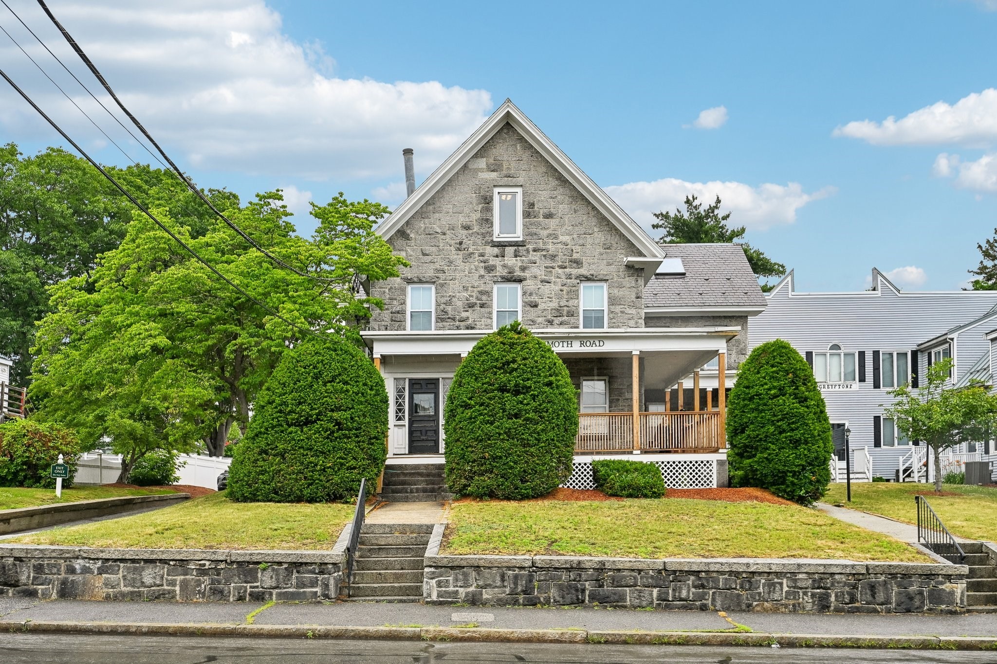 325 Mammoth Rd Unit 3, Lowell, MA 01854