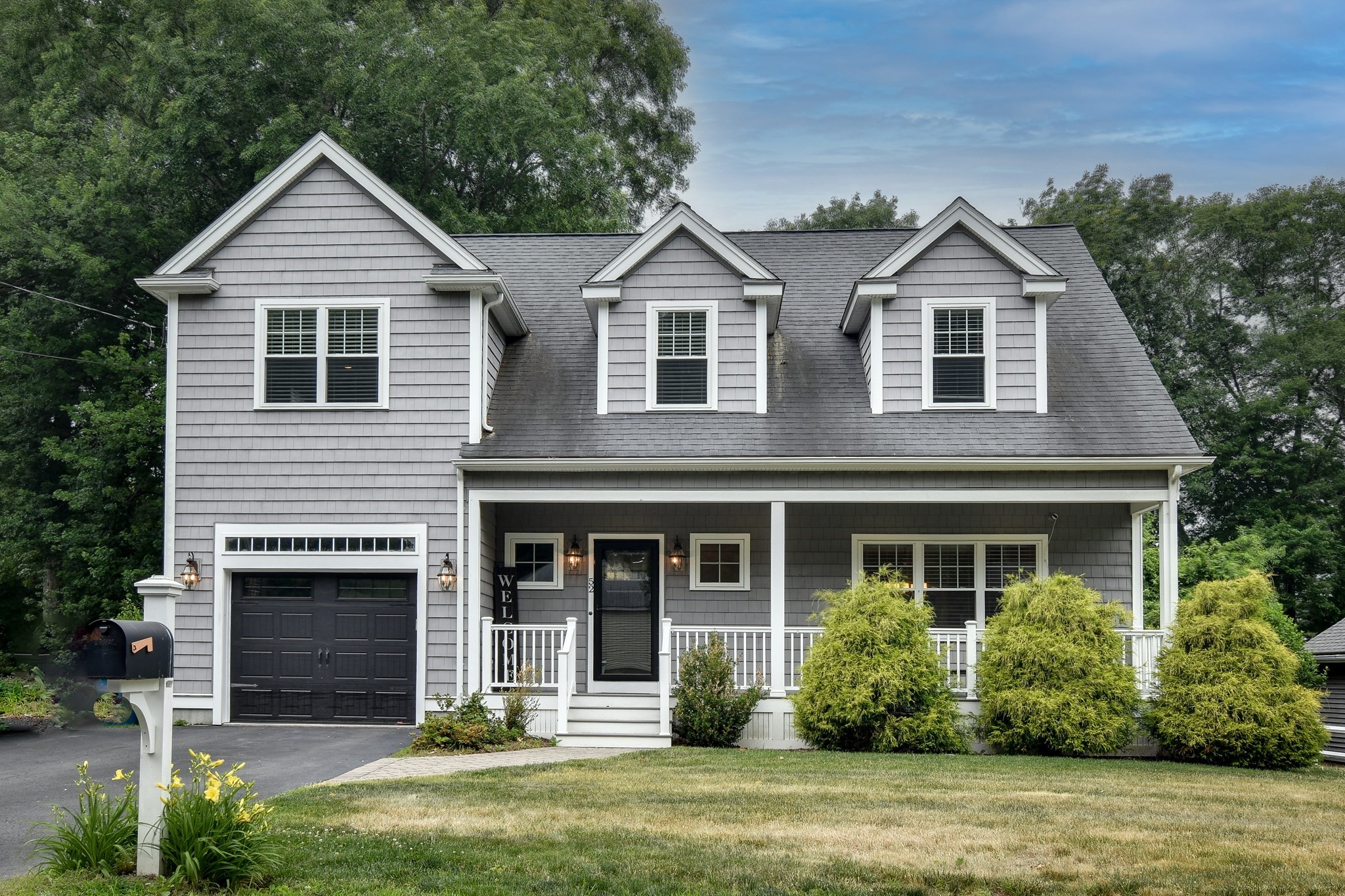 52 Oakdale Road, Canton, MA 02021