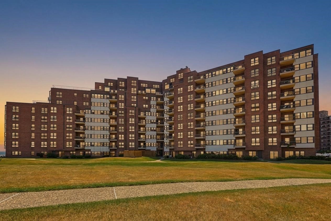 1 Seal Harbor Road Unit 116, Winthrop, MA 02152