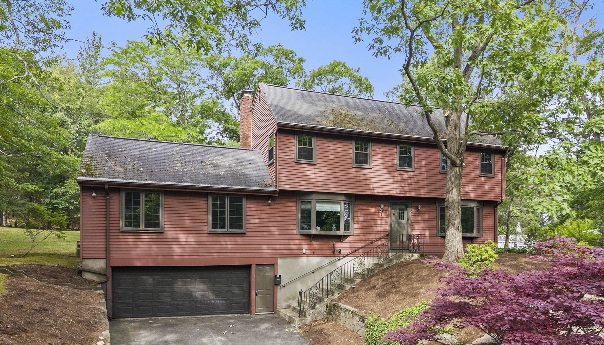 37 Michele Ln, Braintree, MA 02184