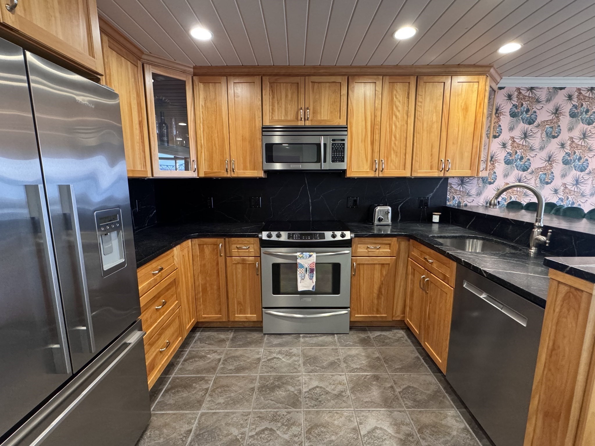 700 Shore Dr Unit 3-306, Fall River, MA 02721 - Image 9