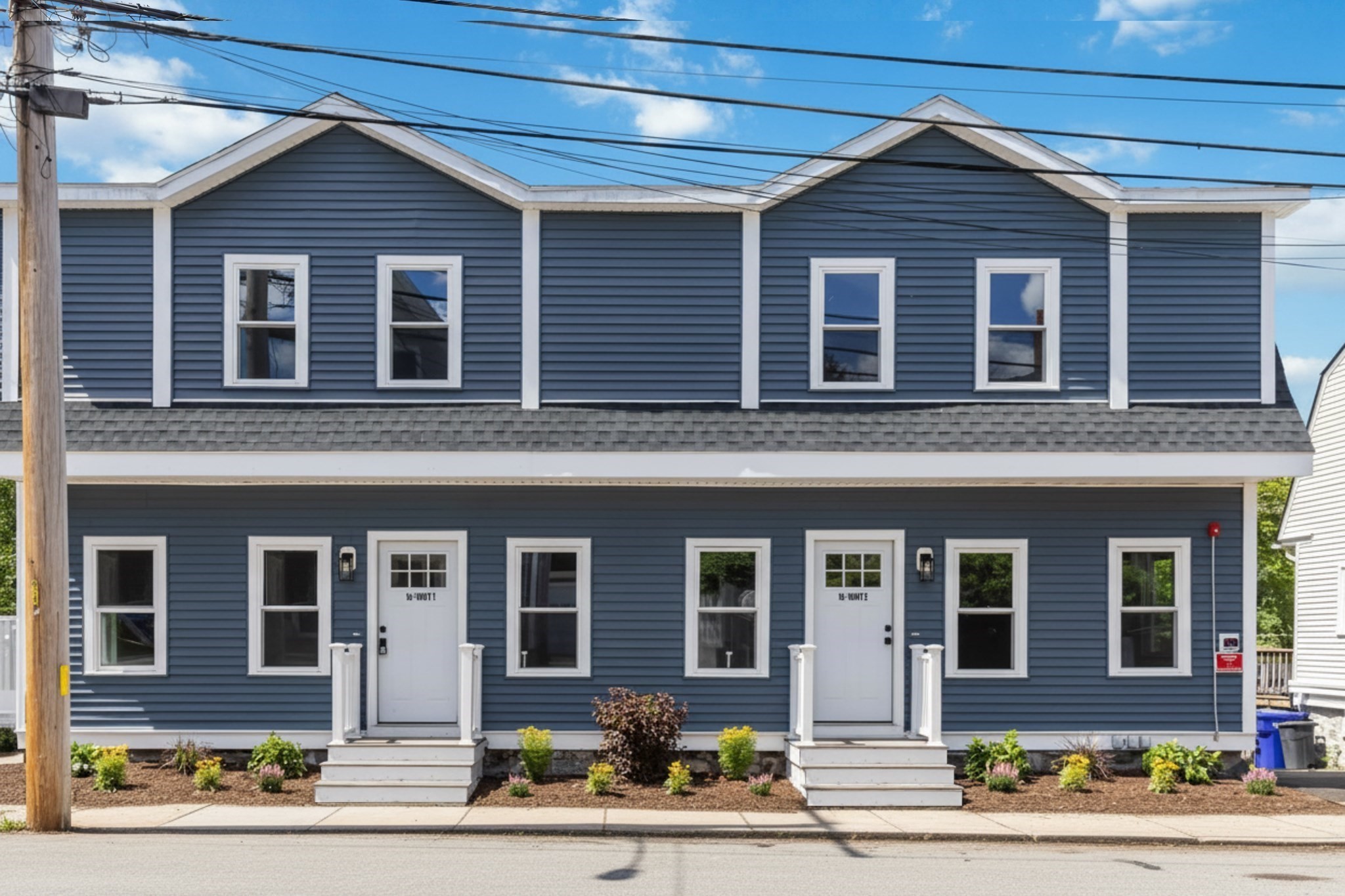 16 Hillside St Unit 2, Maynard, MA 01754